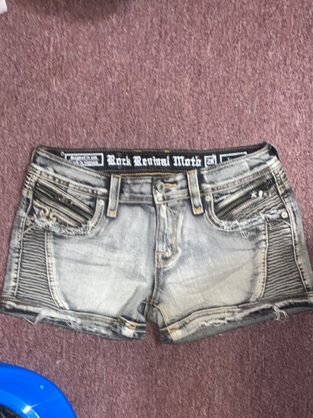 Rock Revival Women's Gray Distressed Moto Denim Shorts size 28